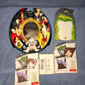 Vintage Villian Frame & note pads